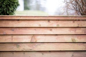 horizontal cedar fence installation